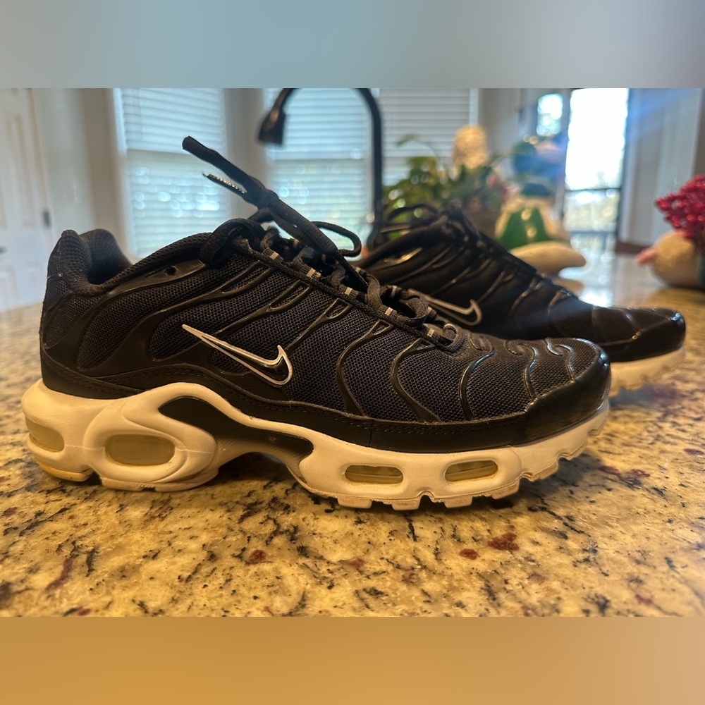 Nike Air Max TN Black and White Snakeskin CT1555-001 Men’s size 8 - Picture 3 of 8